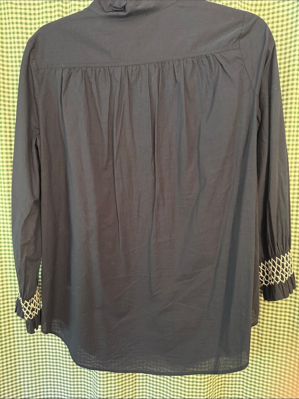 Tuckernuck Navy Ruffle Collar Button Tunic Top - Picture 4 of 4